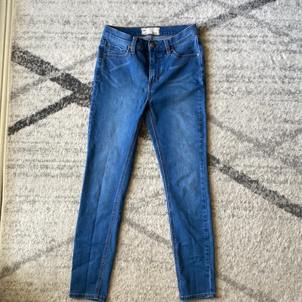 Free People High Rise Skinny SZ 25
